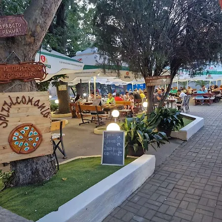 & Kedara Apartament Burgas City
